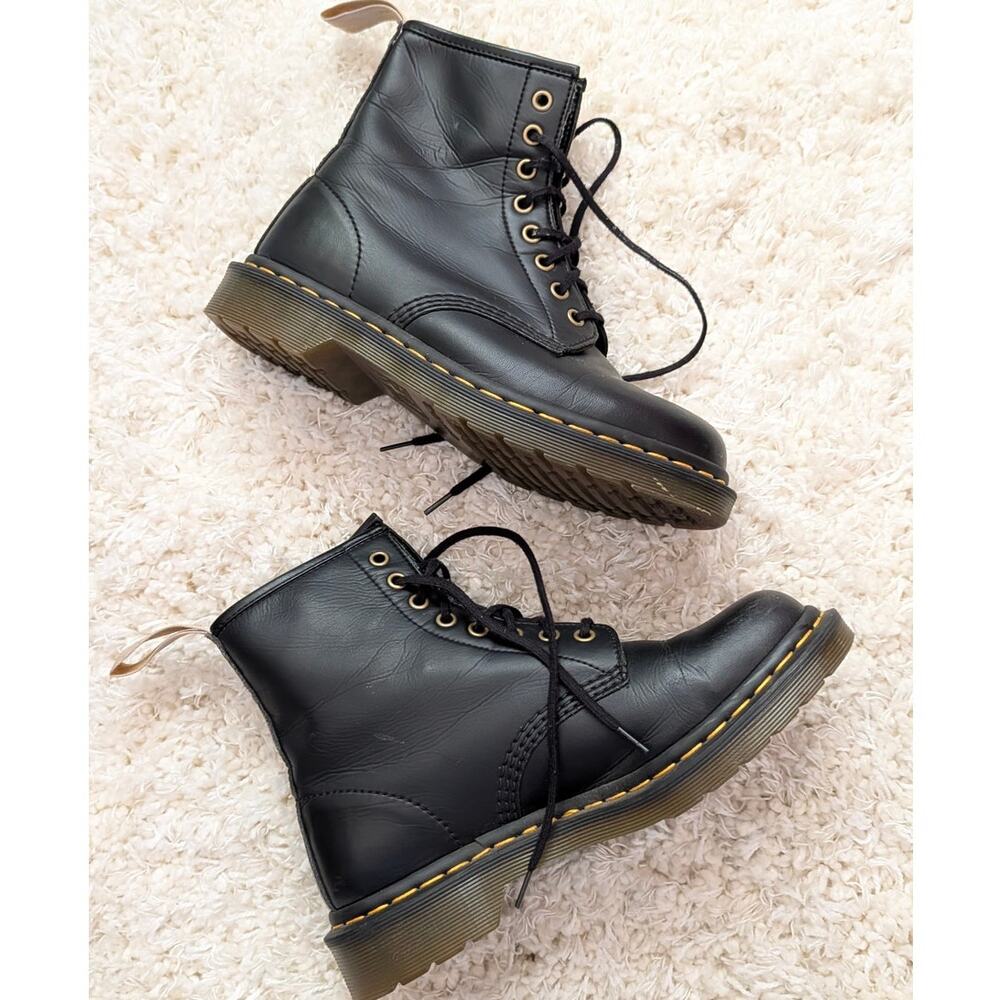 Dr. Martens 1460 Vegan Felix Lace Up Boots Unisex Womens Mens M7/8L Black - Picture 3 of 7